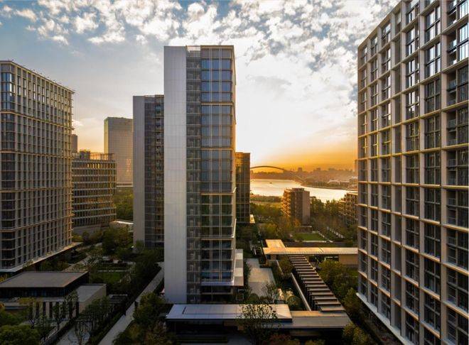 上海浦东楼盘百科→首页网站→楼盘百科→首页网站→处24小时热线电话尊龙凯时新版APP保利世博天悦售楼处电话→保利世博天悦售楼中心电线(图36)