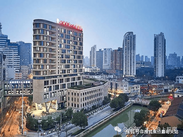 楼盘欢迎您-小区环境-户型-价格-地址-楼盘详情-周边配套-售楼处电话-交房时间z6尊龙·中国网站华润外滩瑞府(售楼处)网站-华润外滩瑞府销售中心(营销中心)-(图9)